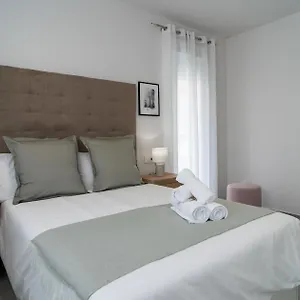 Aac - Con Terraza, Muy Amplio, Totalmente Equipado, Cerca Del Centro Y Nuevo! Apartment